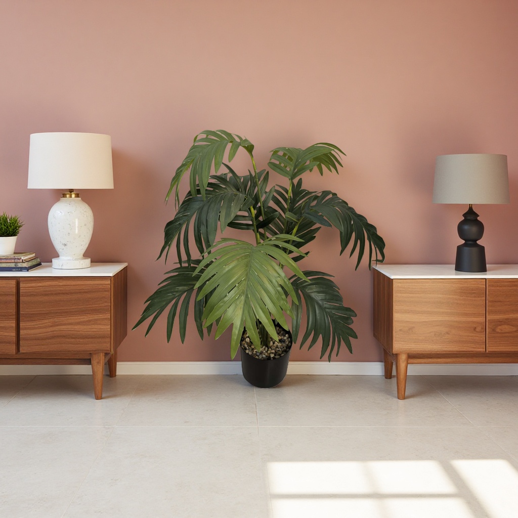 Green plant potted plants can purify the indoor air. Small potted green plants are easy to grow