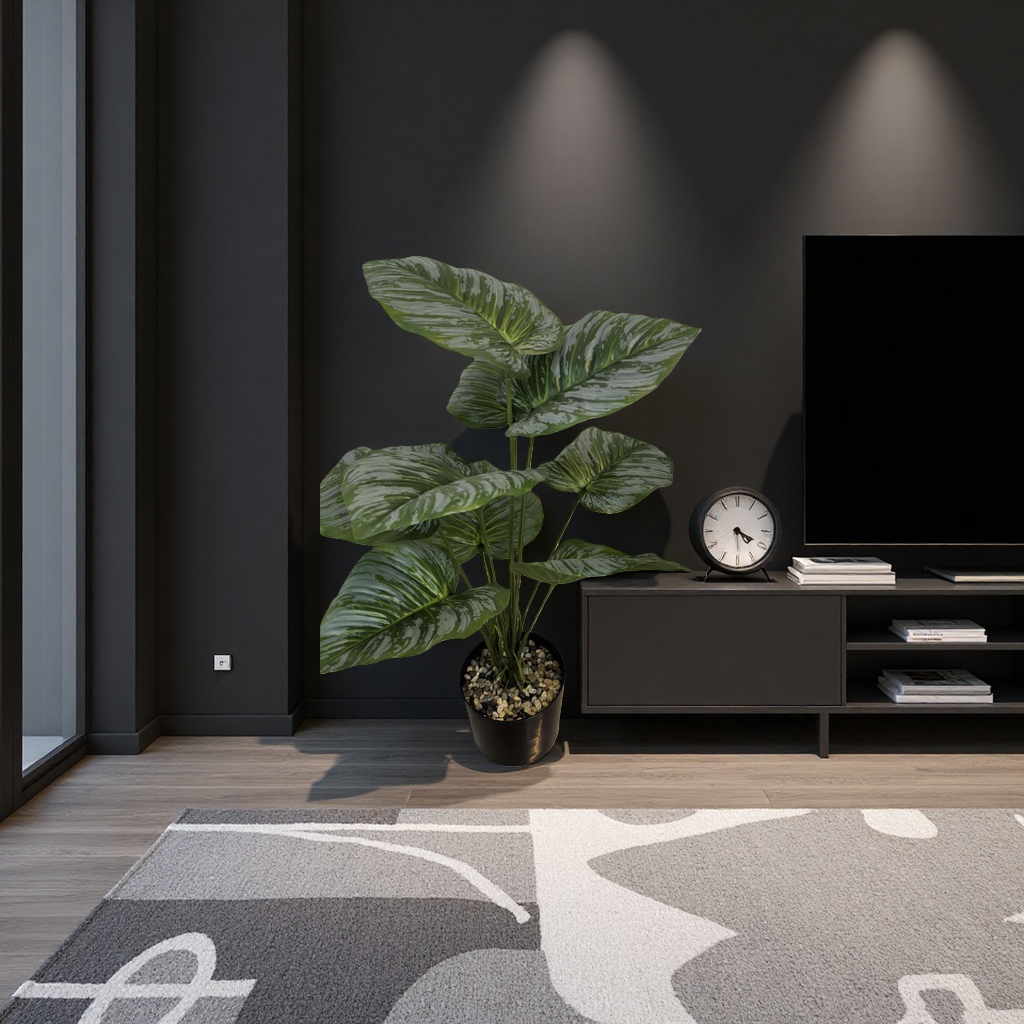Green leaf plant potted plants, indoor foliage green plants, small potted plants, balcony and living room decoration details Picture