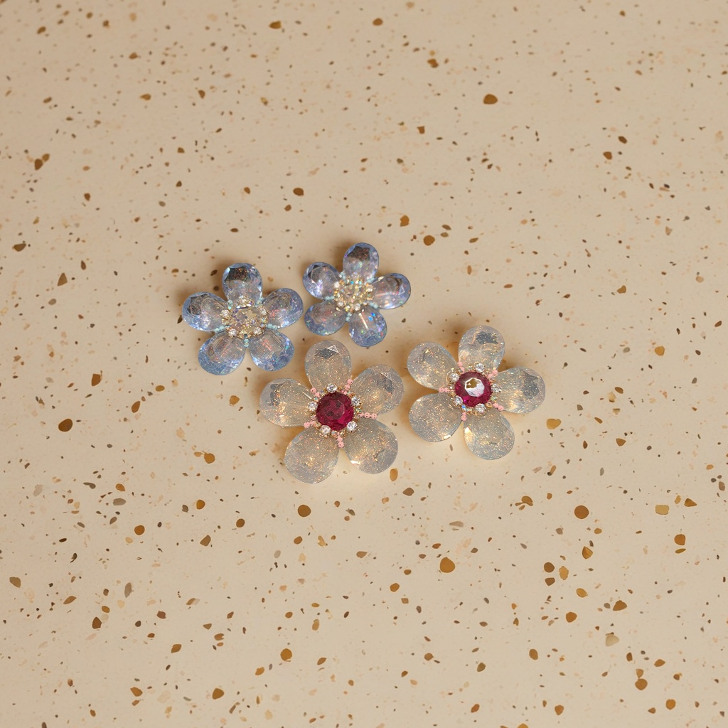 Flower-shaped jewelry, exaggerated and fashionable, colorful zircon flower stud earrings, light luxury, retro court style earrings, high-end and fashionable earrings details Picture