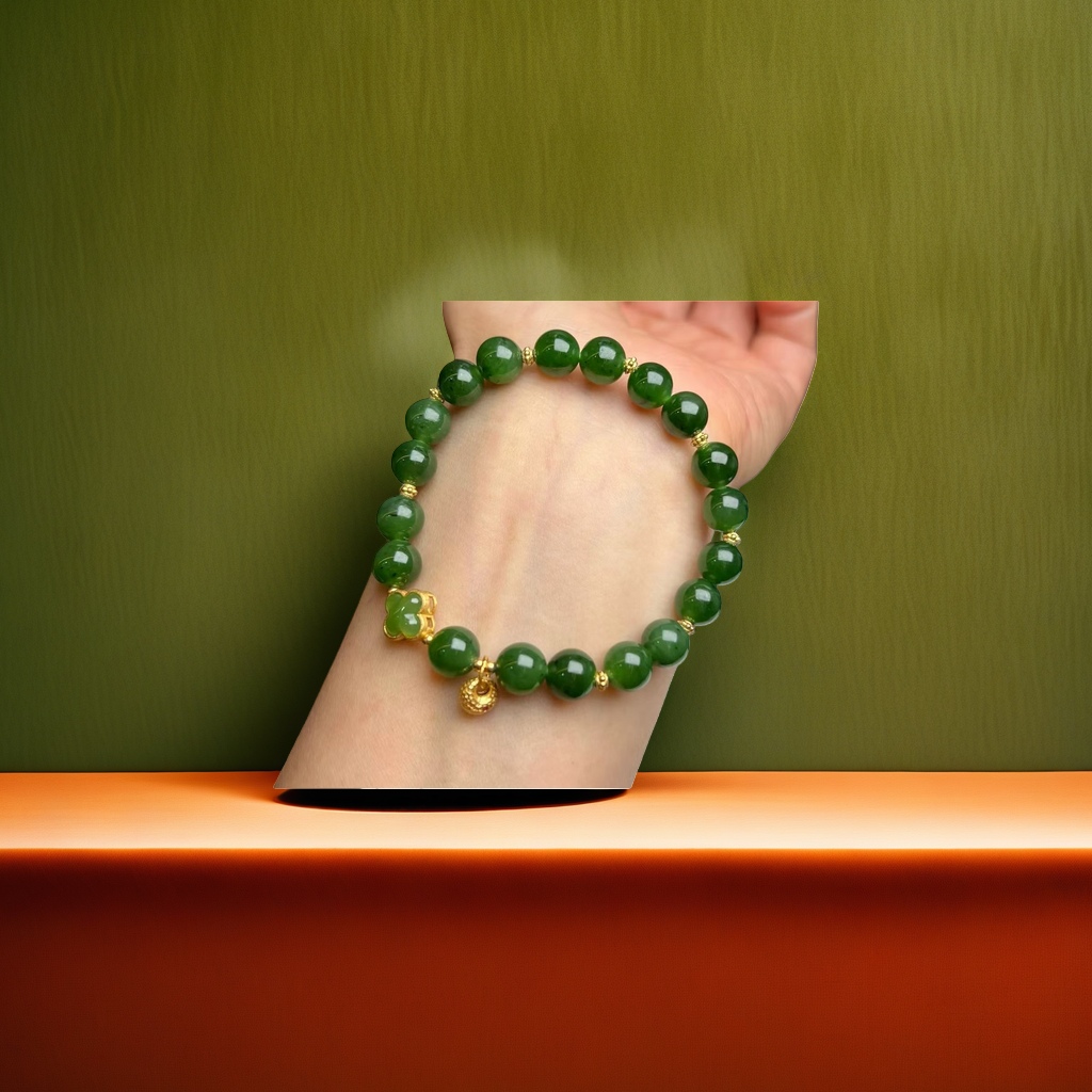 Original design of Hetian jade jade bracelet, women's natural jade 6x7mm vintage bead bracelet, women's natural amber new style jewelry four-leaf clover bracelet details Picture