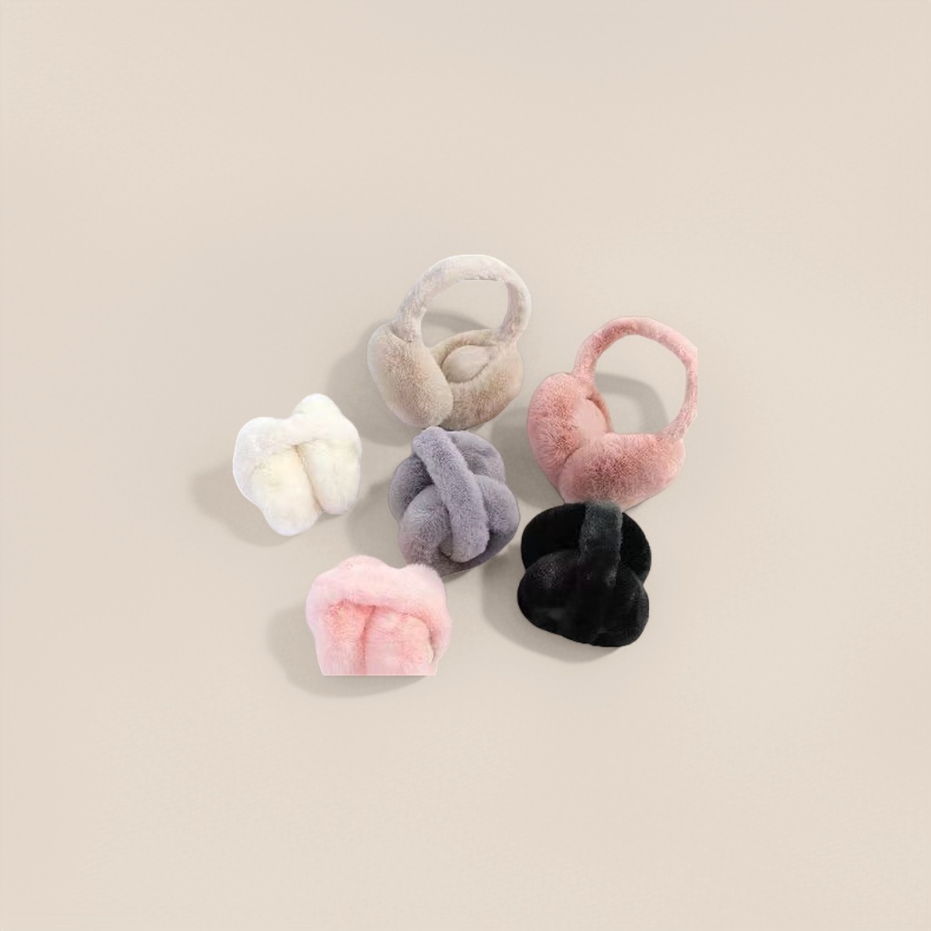 Thickened plush ear cups for warmth, winter cold-proof ear cups, and adjustable headbands Application Scenario