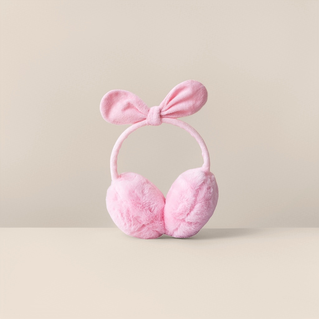 The pink plush rabbit ear earcups are warm and cold-proof, with a cute and girlish style that keeps your ears warm in winter Application Scenario