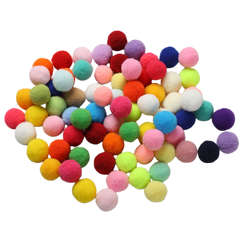 كرات شعر ملونة مزخرفة يدوية Item Picture