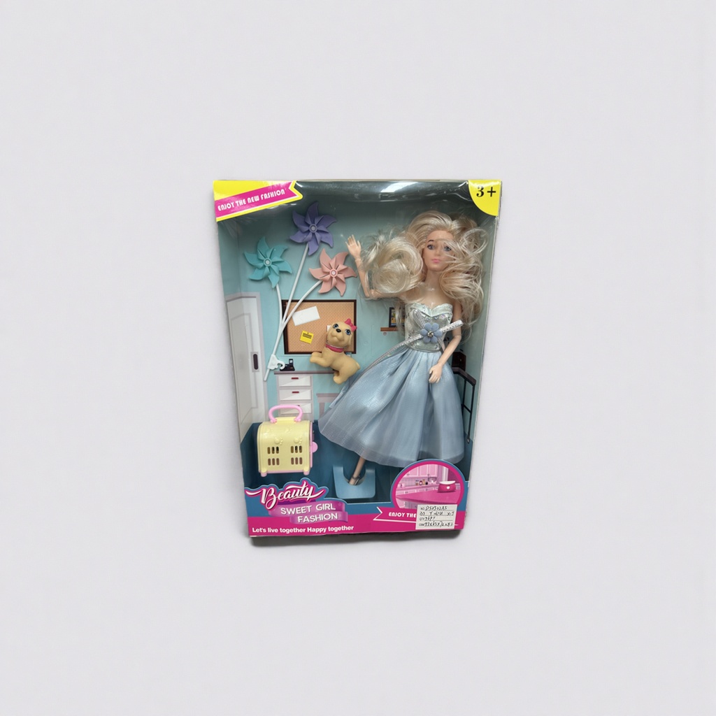 Barbie doll is an officially authorized birthday gift for girls. It can be changed to a 15cm size Application Scenario