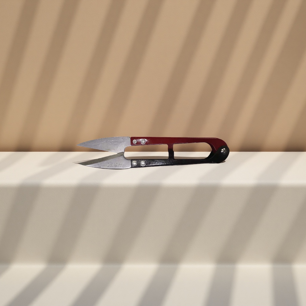 Stainless steel blade tailor-made scissors, 20 cm, suitable for both fabric and paper Application Scenario