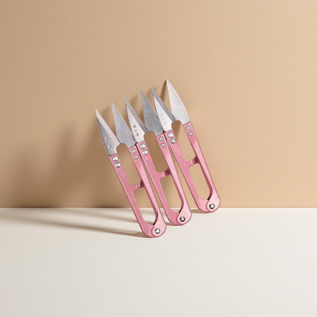Zhang Xiaquan's pink handle set of five small knives is neatly arranged, portable and practical details Picture
