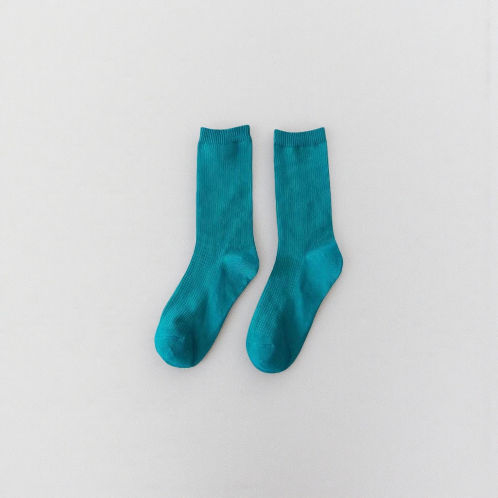 The light green pure cotton short socks are breathable, sweat-absorbent, comfortable and versatile Application Scenario