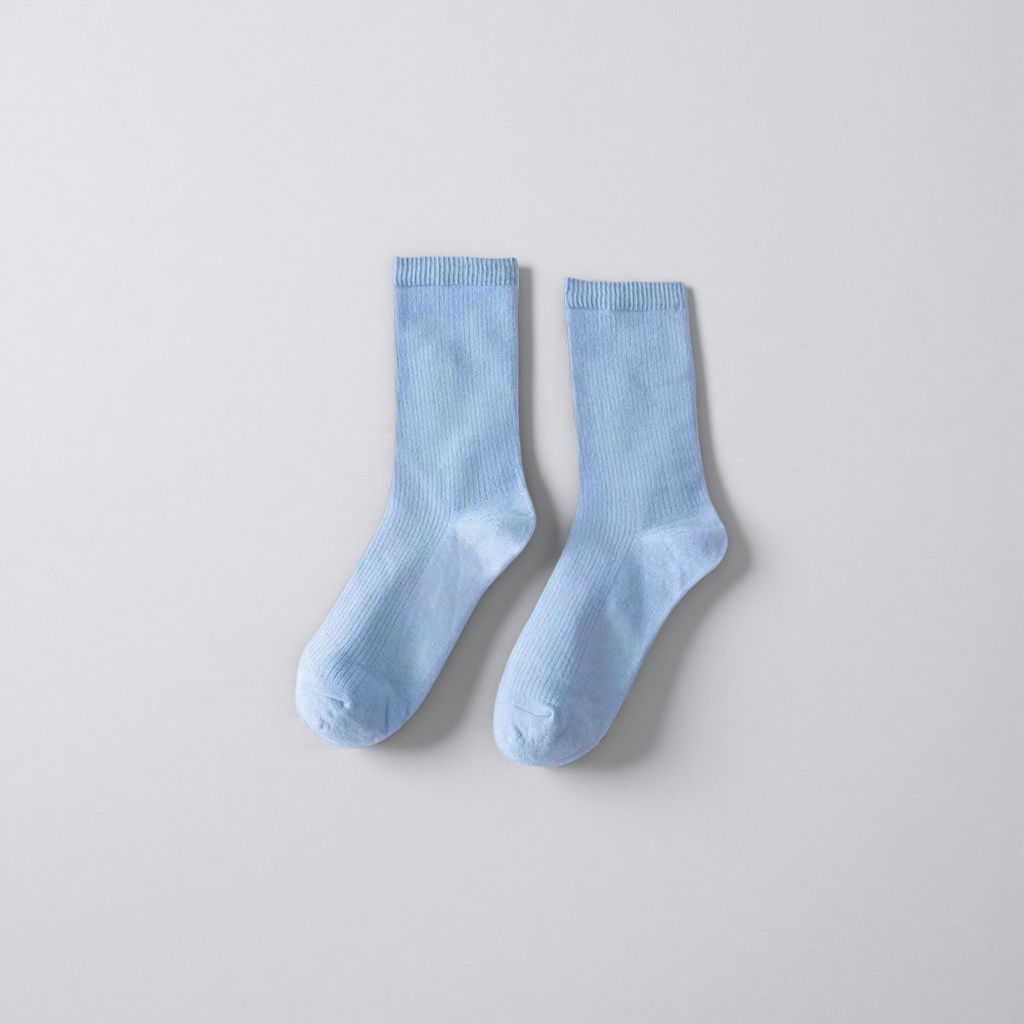 Light blue modal cotton blend socks are skin-friendly, soft and boneless stitched midpiece Specification image