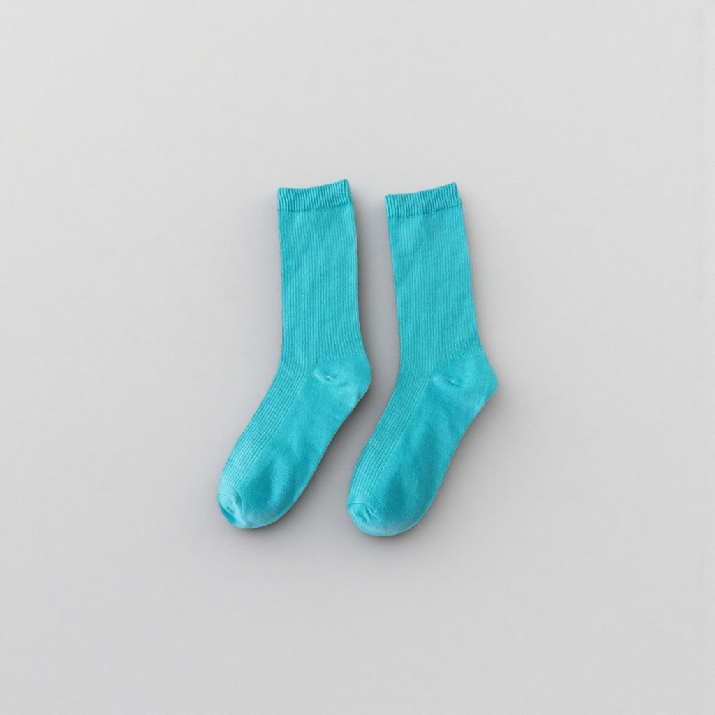 Blue ice silk sports socks for both men and women, mid-calf breathable and quick-drying Specification image