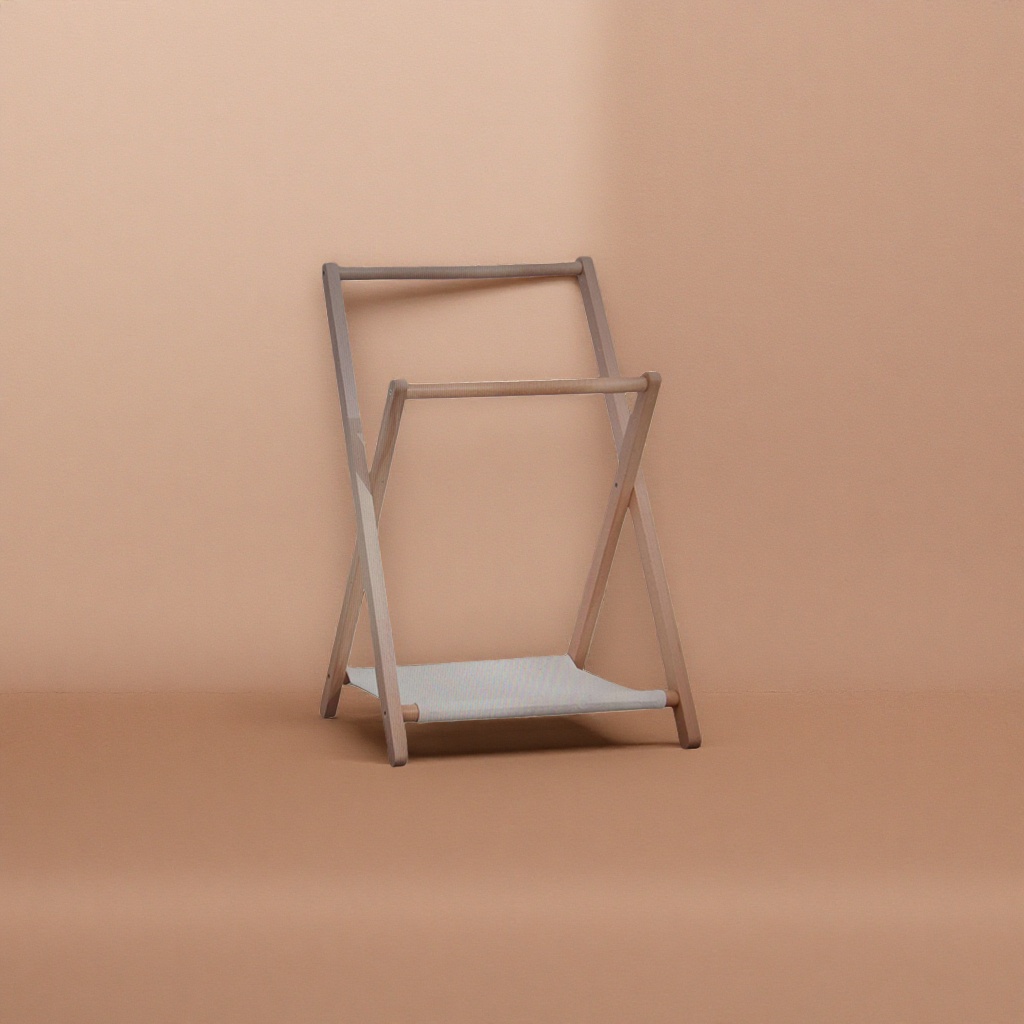 Wooden hanger: Natural solid wood, anti-slip, thickened, load-bearing, multi-functional household hanging hanger