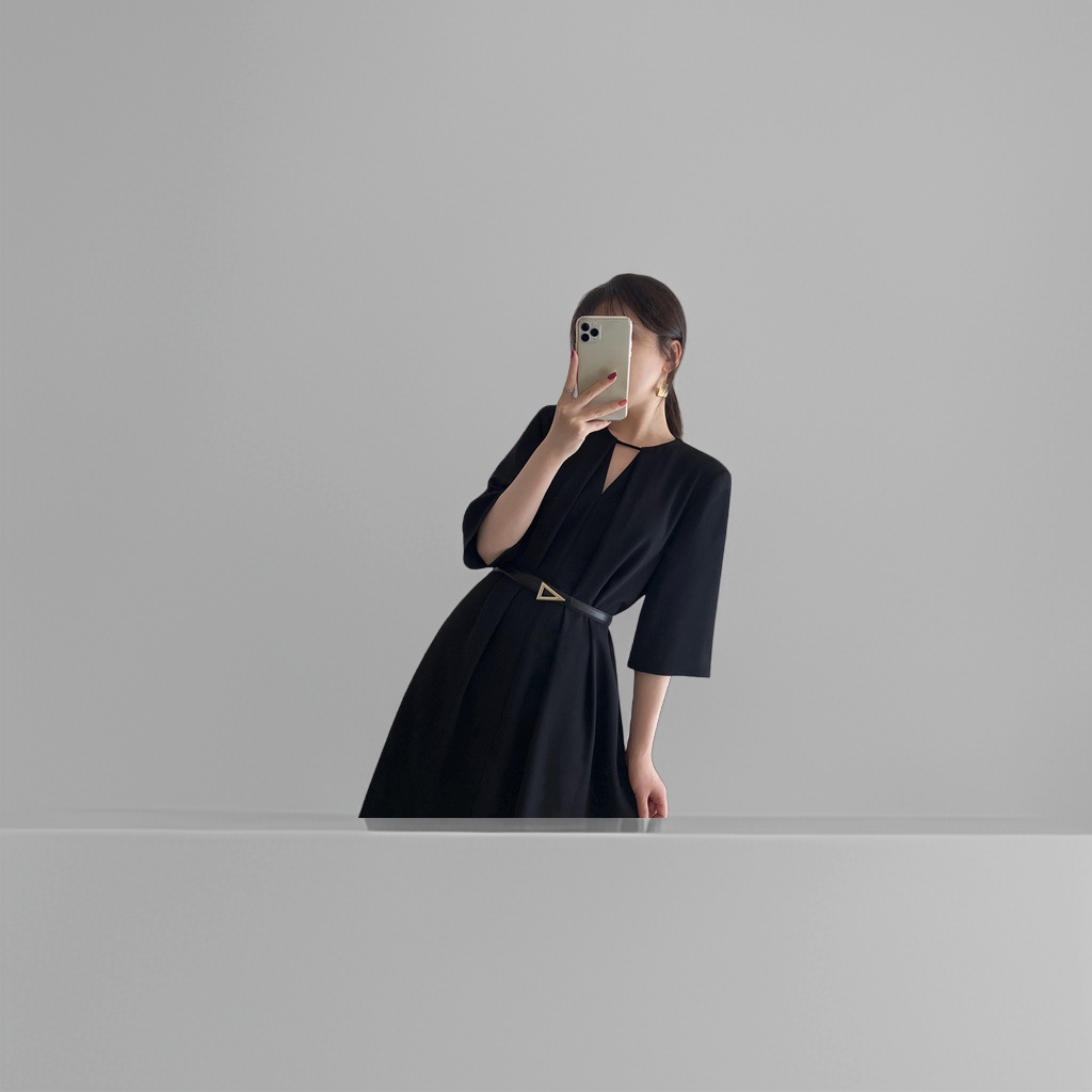 Black chiffon women's dress is a must-have for slimming and waist-cinching commutes and dates Application Scenario
