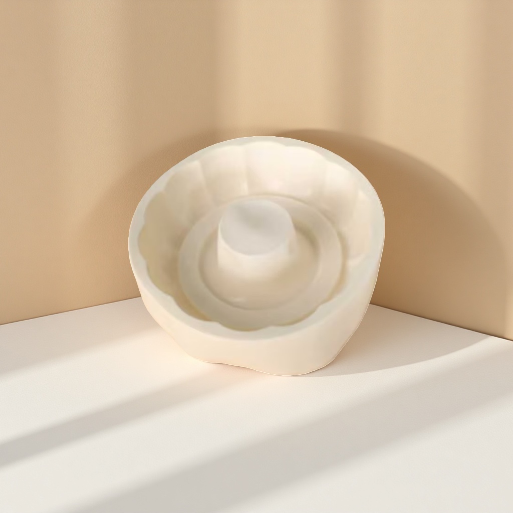 DIY home high-temperature resistant food-grade baked cake with white silicone mold