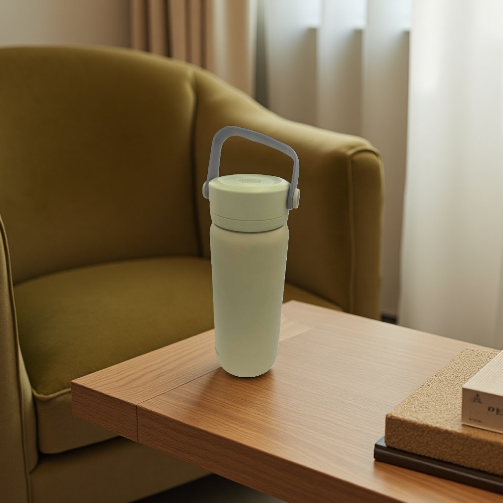Light yellow portable sports water bottle, 500ml, food-grade PP material details Picture