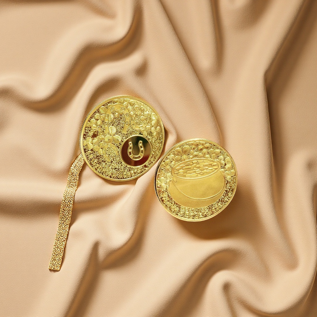 Creative home decoration items with golden coins, collection gifts for the living room table Application Scenario