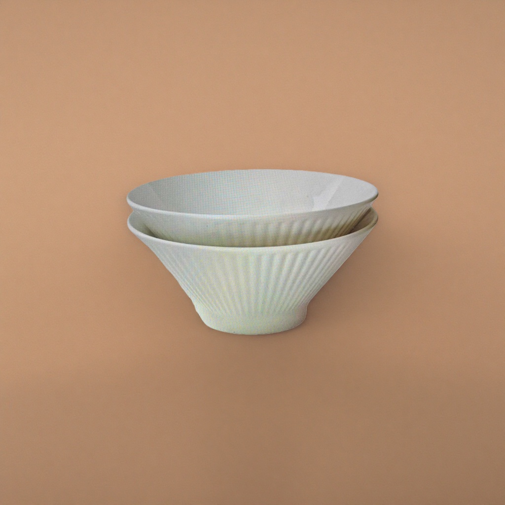 The white ceramic bowl is fired at high temperature with a smooth glaze surface. It is a household bowl for serving soup and rice Specification image