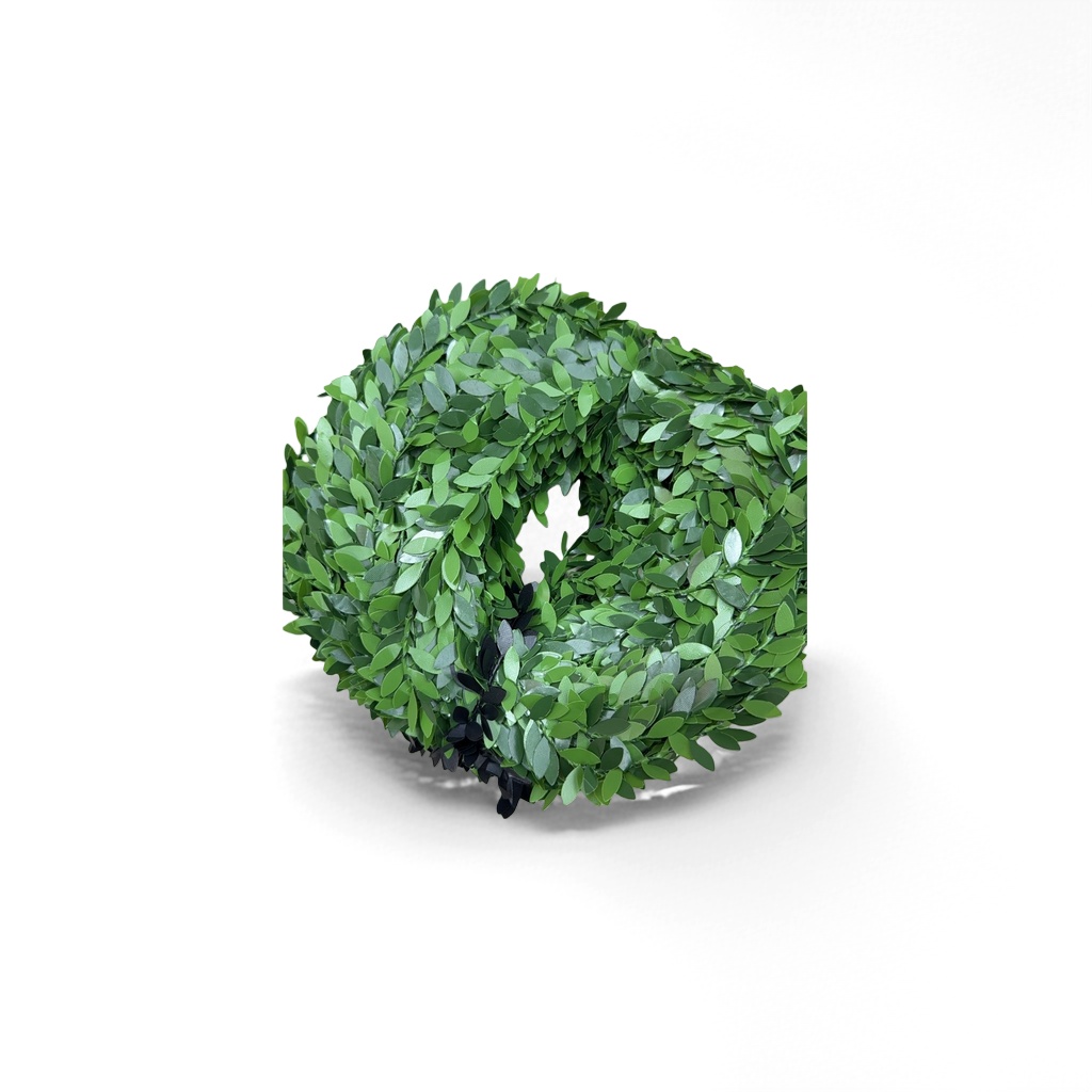 A green leaf garland decorated hand-woven headwear as a photo prop details Picture