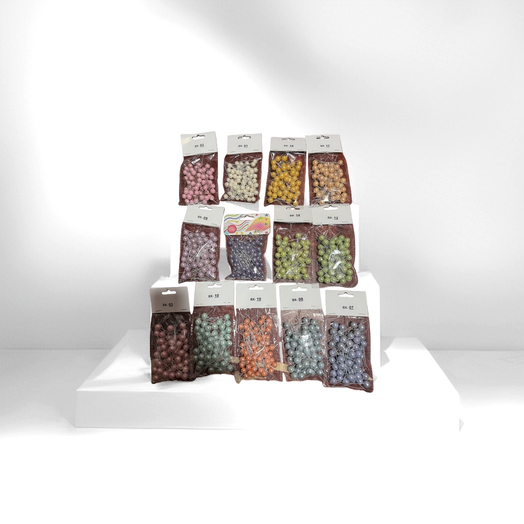 Specialized packaging bags for colored beads, transparent self-sealing bead storage bags, available in multiple sizes details Picture