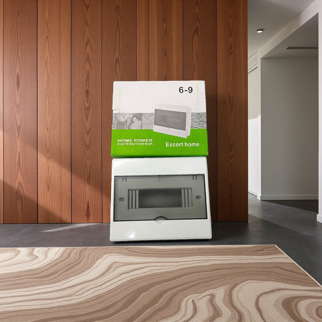 Household power distribution box, white distribution box, available in 4, 6 and 8 channels, easy to install, safe and protected