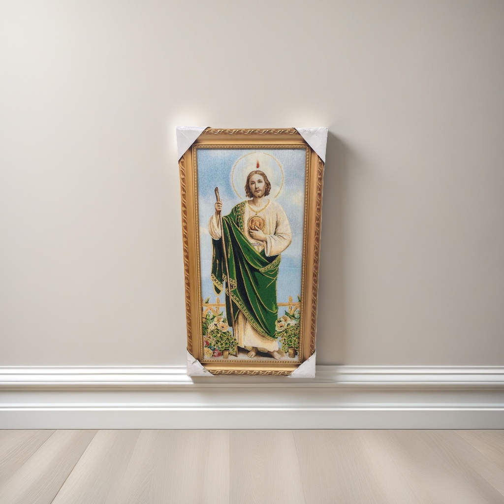 Religious paintings, decorative paintings of Jesus Christ, hanging paintings in the living room and bedroom details Picture