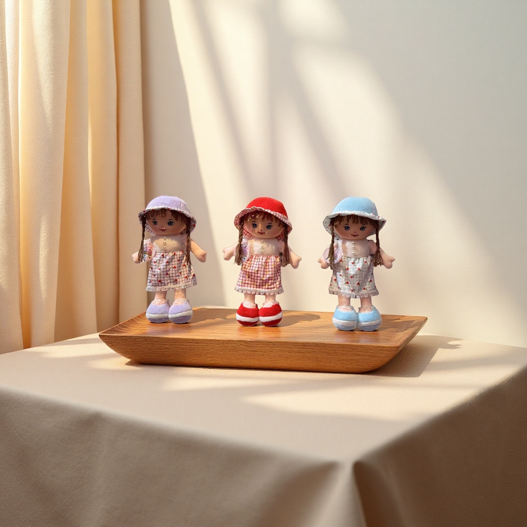 Soft and cute cotton and linen fabric plush pillows for children's room decoration gifts Application Scenario