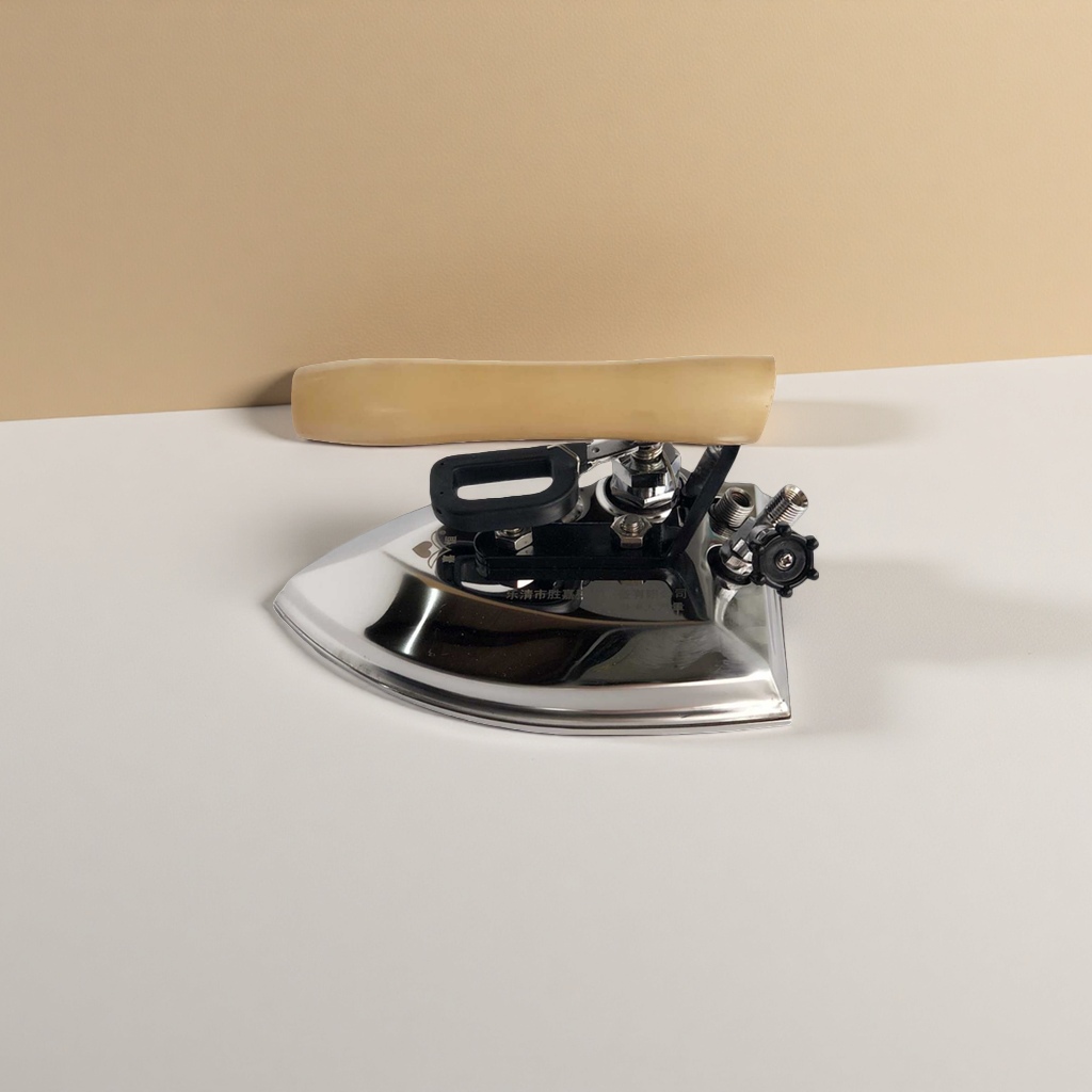Portable electric iron, 1800W household steam iron, quick wrinkle removal Specification image