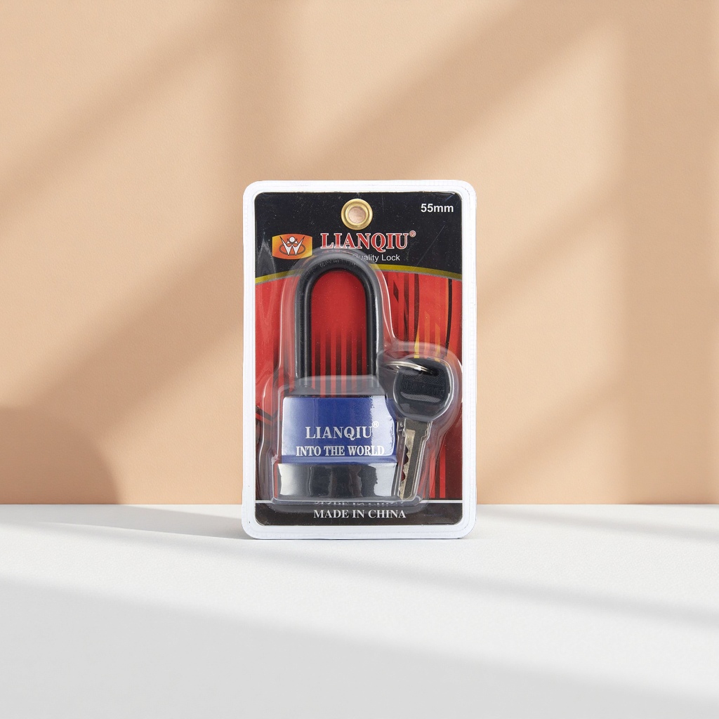 Three copper core anti-rust padlocks are specially designed for outdoor warehouse toolboxes Application Scenario