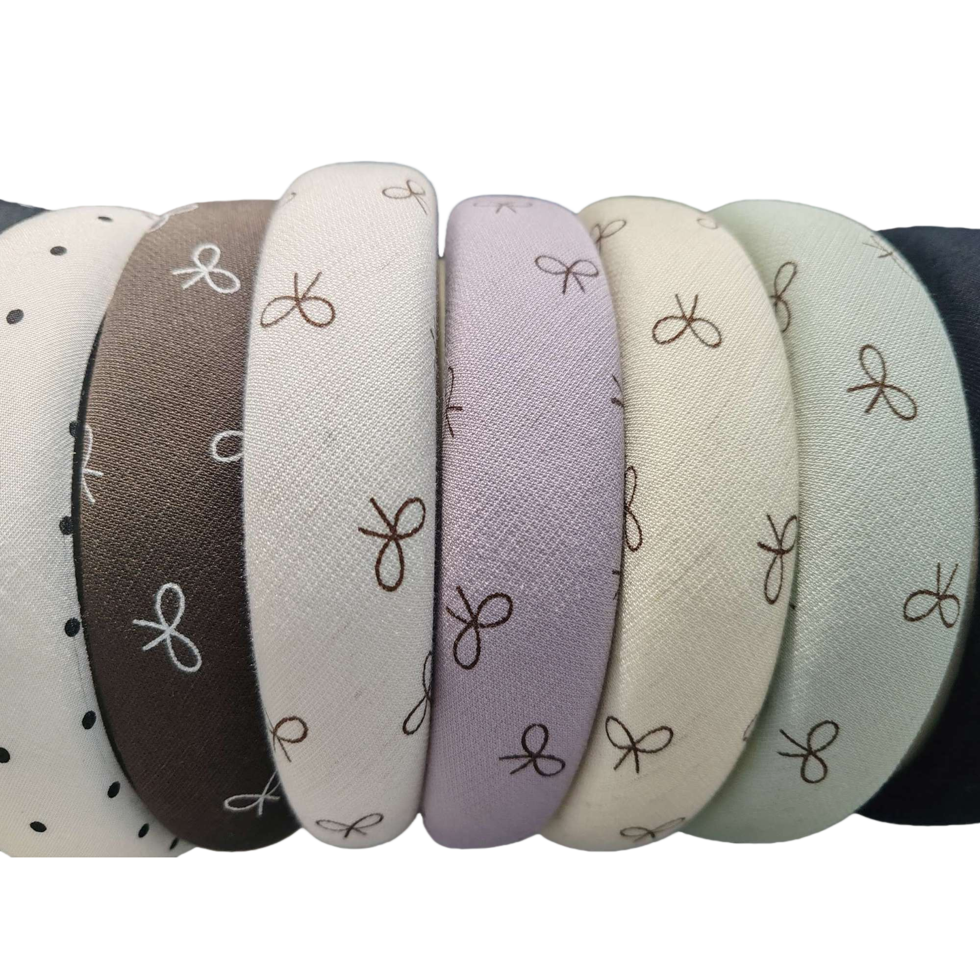 The fabric hair band is soft, skin-friendly, adjustable and elastic. It is a versatile headwear for women in daily life Item Picture