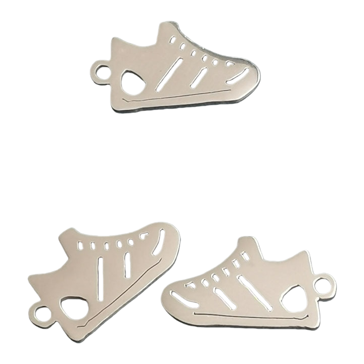 Metal shoe-shaped pendant, a fashionable and individual accessory, is a versatile necklace pendant Item Picture