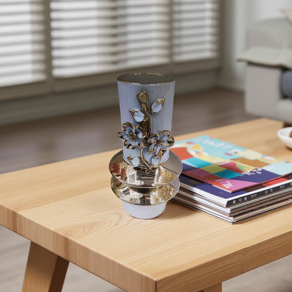 Handcrafted glass decorative vases for living rooms, bedrooms, and desktops are light luxury style home decorations details Picture