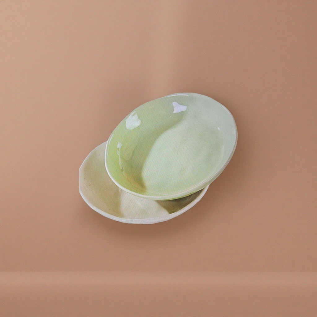 浅绿色陶瓷碗 家用简约餐碗 盛饭盛面汤碗
