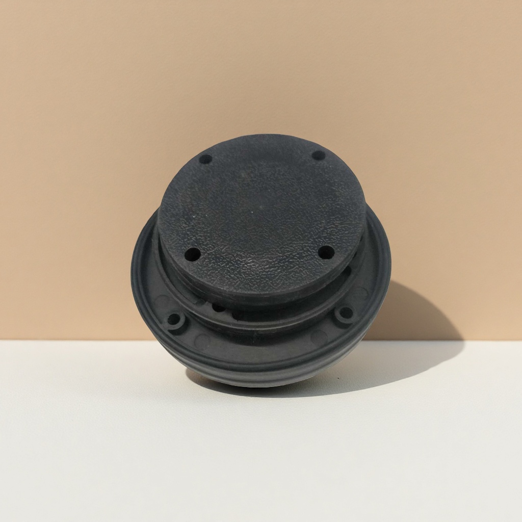 Black circular plastic part universal accessory, with a diameter of 20mm and a thickness of 3mm