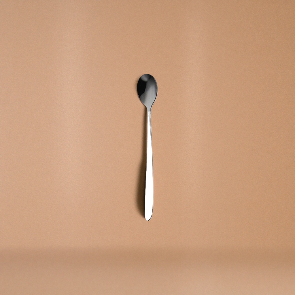 Metal spoon, stainless steel long-handled spoon, 15cm, household kitchen spoon, multi-functional stirring spoon Application Scenario