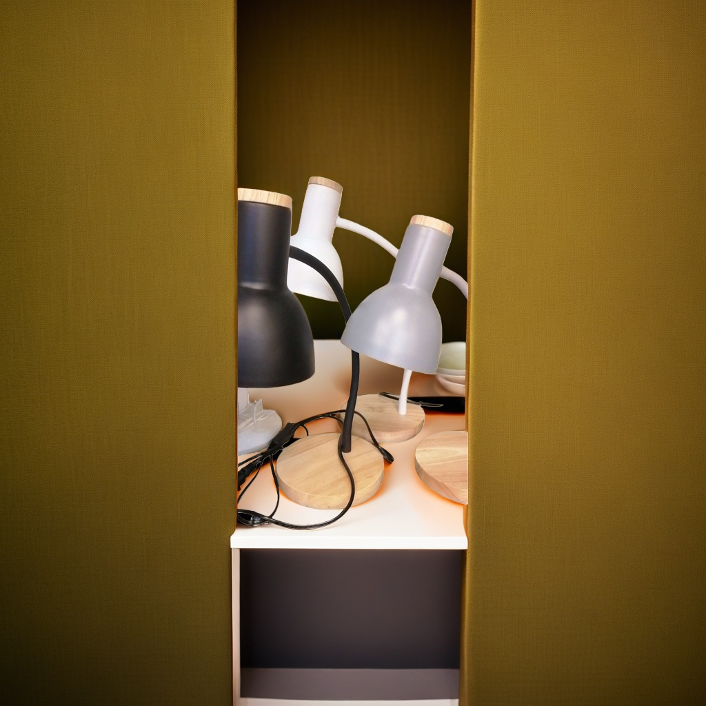 Modern minimalist style desk lamp, Nordic-style bedroom bedside reading, eye-protecting LED dimming Specification image