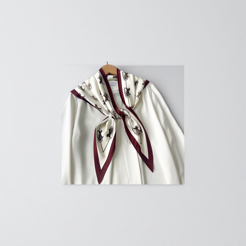 A thin printed silk scarf for women in spring and summer, 60cm×60cm Specification image