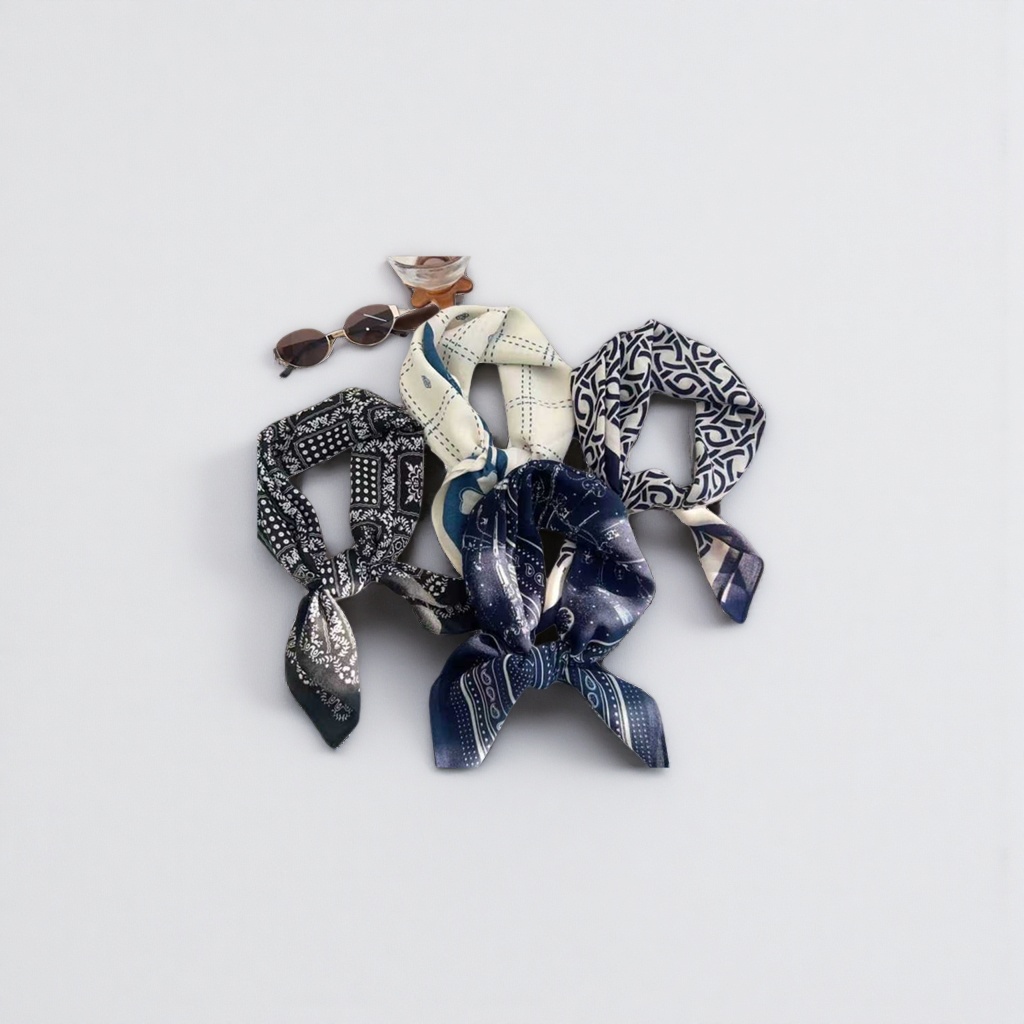 Silk scarf + silk scarf details Picture