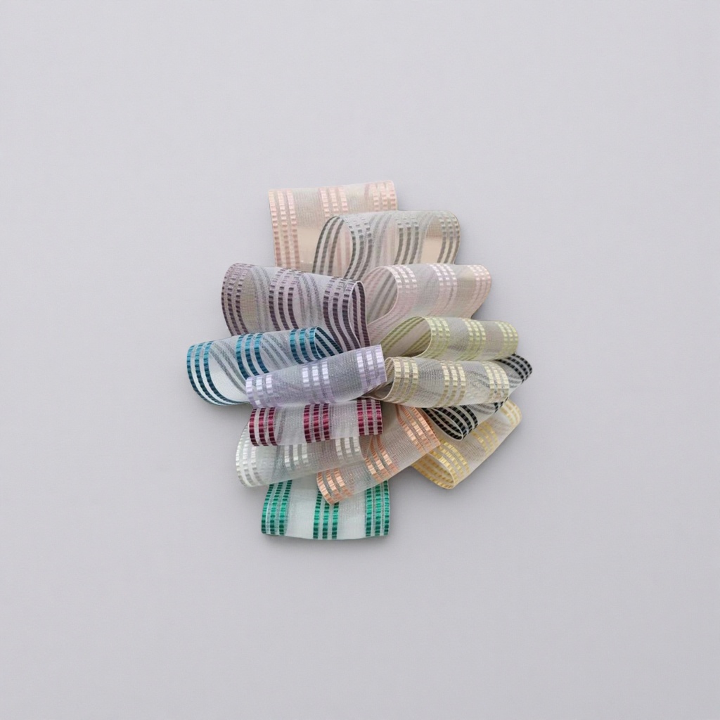 The colorful striped ribbon is 1.5cm wide and 3 meters long, used for decorative packaging details Picture