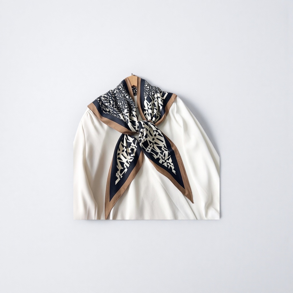 This silk small square scarf is light, breathable and versatile for women's commuting sun protection Application Scenario
