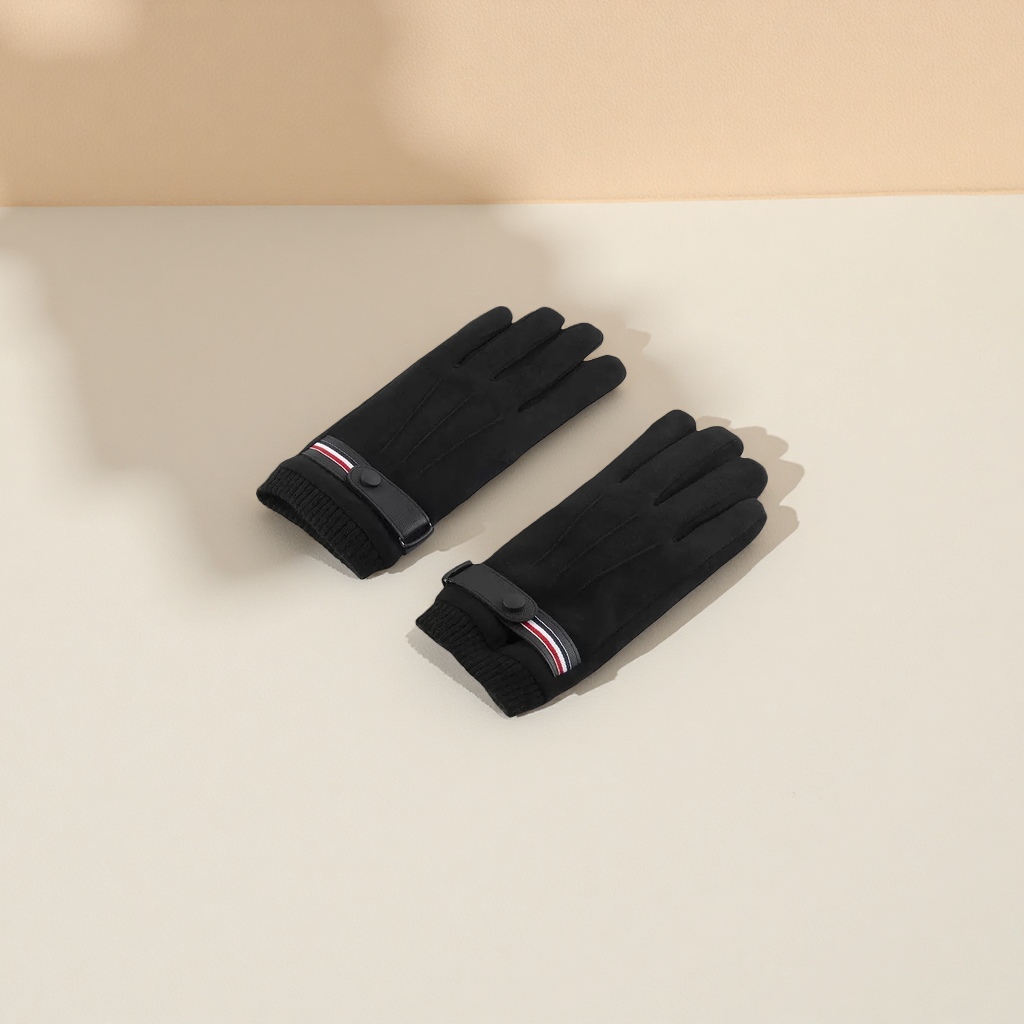 Black thickened warm gloves for both men and women, anti-slip and wear-resistant, suitable for winter cycling and outdoor work Specification image