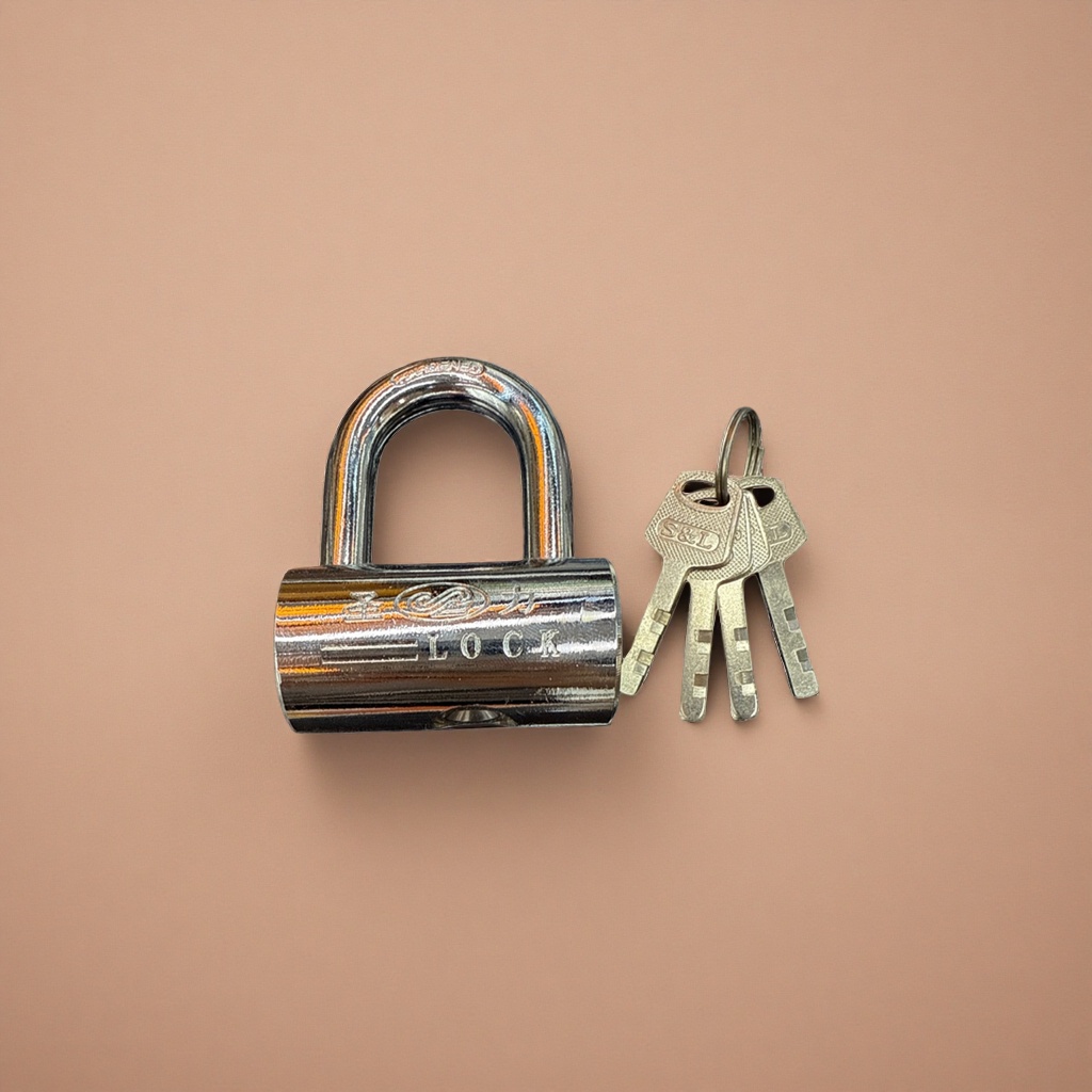 Metal padlock, anti-picking and anti-theft hanging lock, 30mm, thickened lock beam, durable Application Scenario