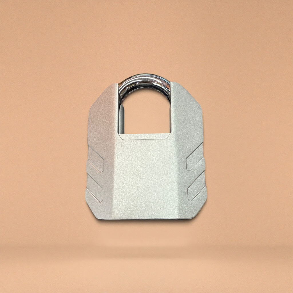 The metal padlock body is anti-picking and durable. It is suitable for home, office and warehouse use Application Scenario