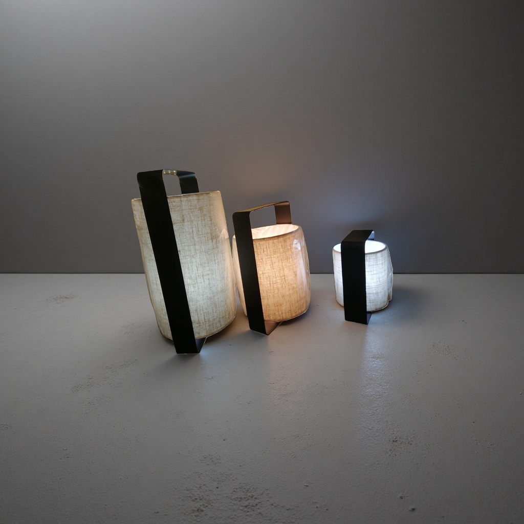 Modern design desk lamp LED eye-protecting adjustable light desk lamp 36W details Picture