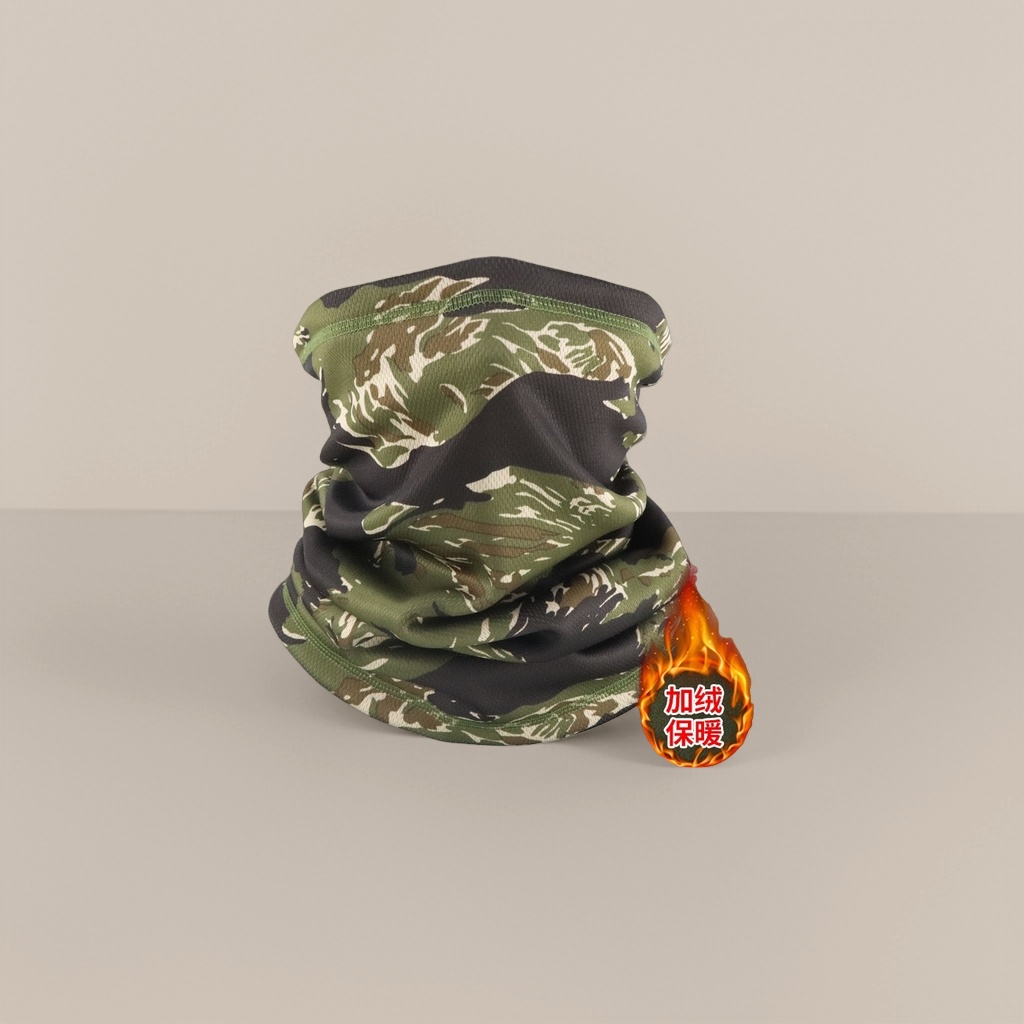 Thickened knitted neck scarf with camouflage pattern for cold protection and neck protection during winter outdoor sports