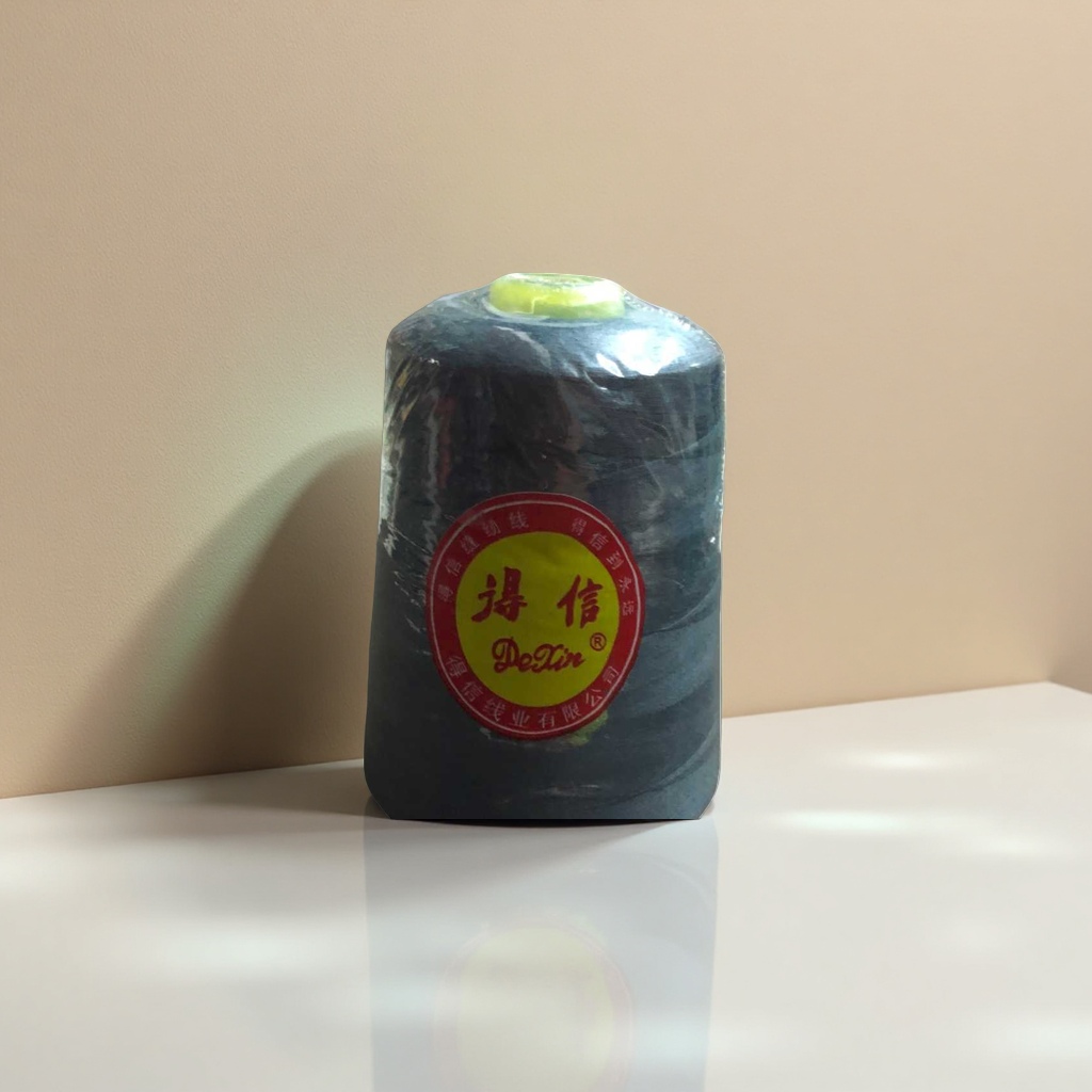 Dexin sewing thread rolls come in a variety of colors and are available. They are made of high-strength and wear-resistant cotton-polyester blends, with a length of 1000 meters Specification image