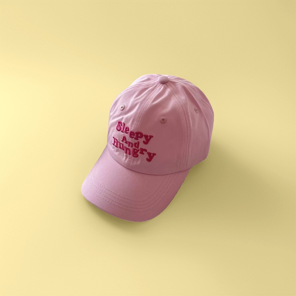 粉色棒球帽 帽子上绣有Sleepy And Hungry字样 男女通用
