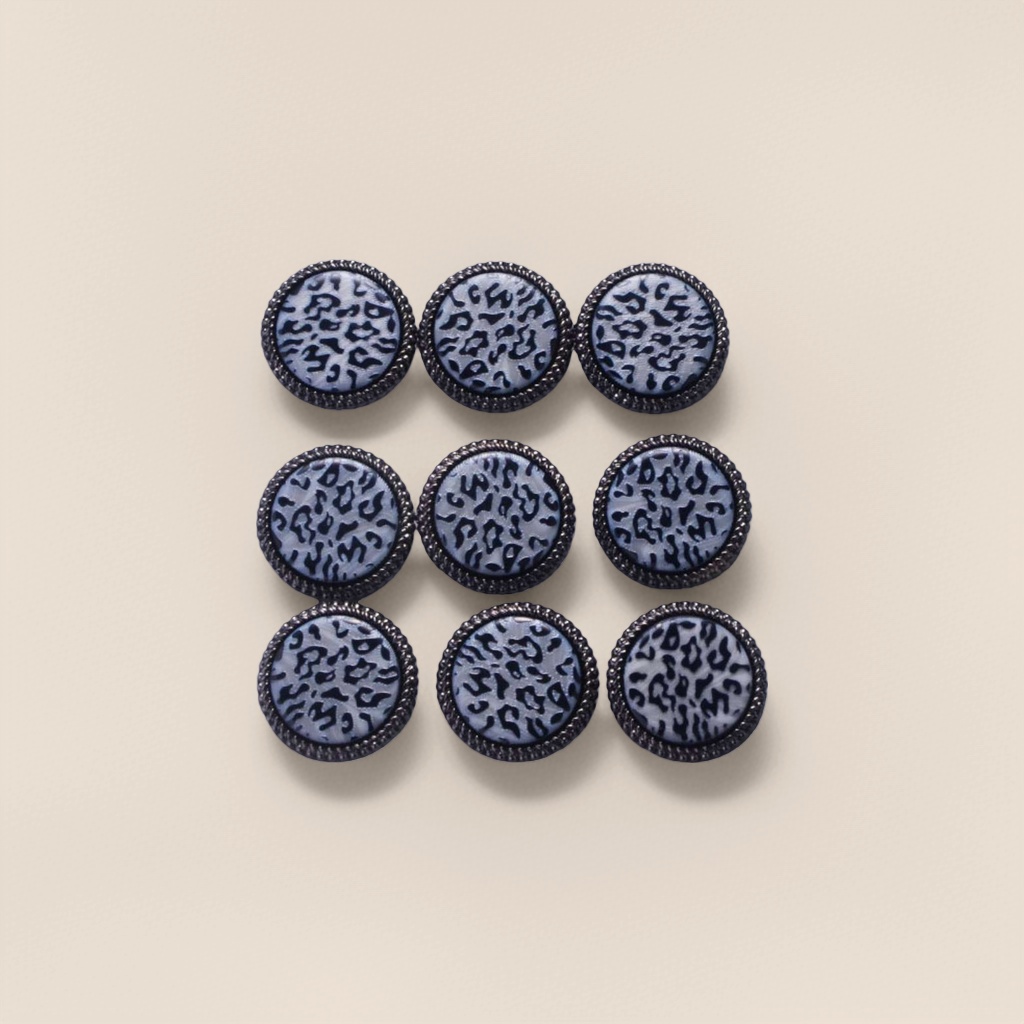 Leopard print pattern button decorative fashion items Specification image