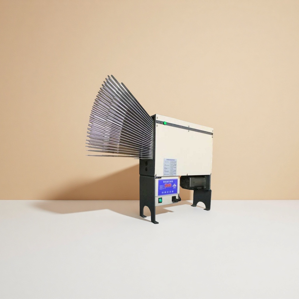 The industrial equipment-specific radiator is made of highly efficient heat dissipation metal material and can withstand high temperatures details Picture