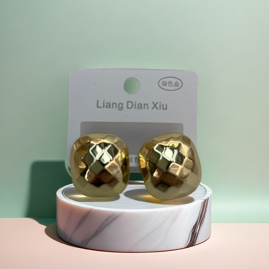 金色几何图案耳钉产品图