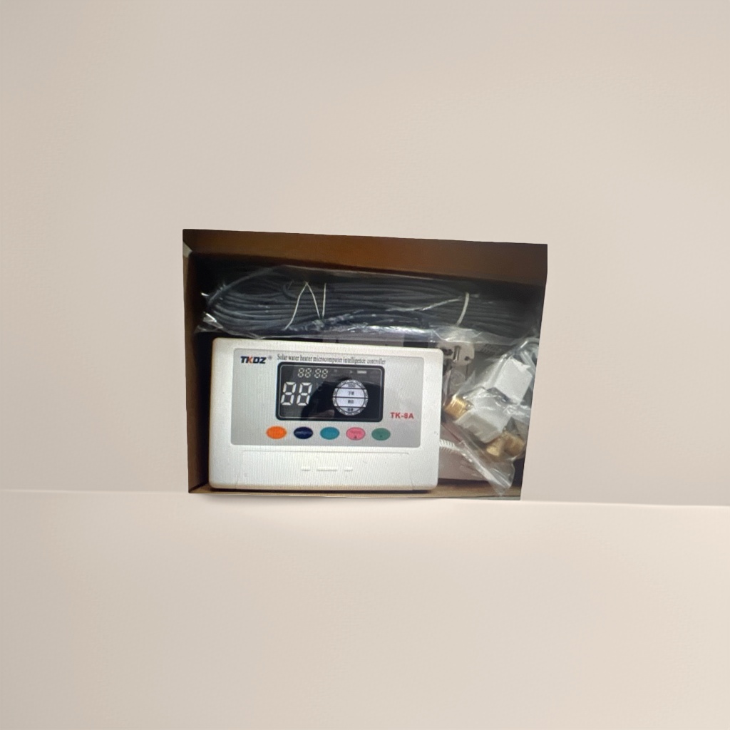 The intelligent controller of the solar water heater features temperature control, water level display and constant temperature energy saving for household use Application Scenario
