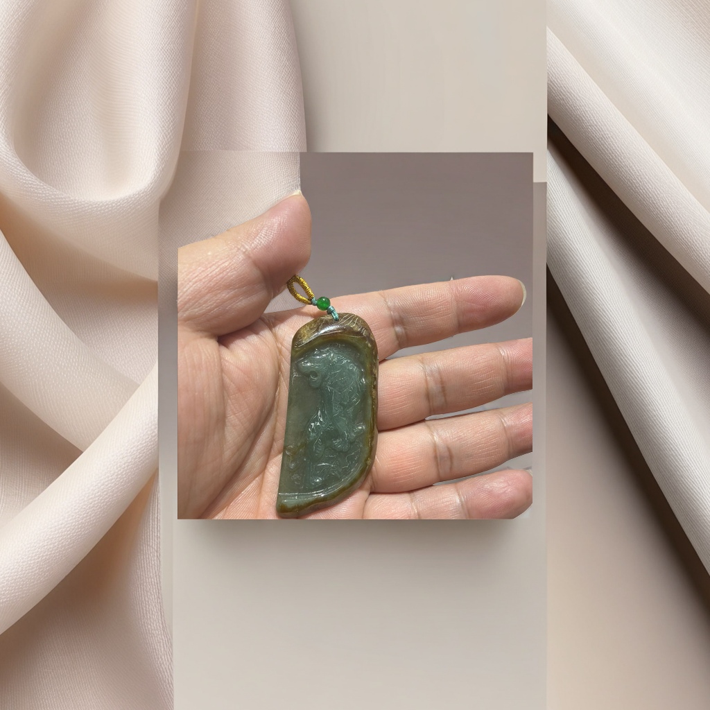Jade carved pendant, A natural A-grade product, is a versatile and fashionable accessory for both men and women Specification image
