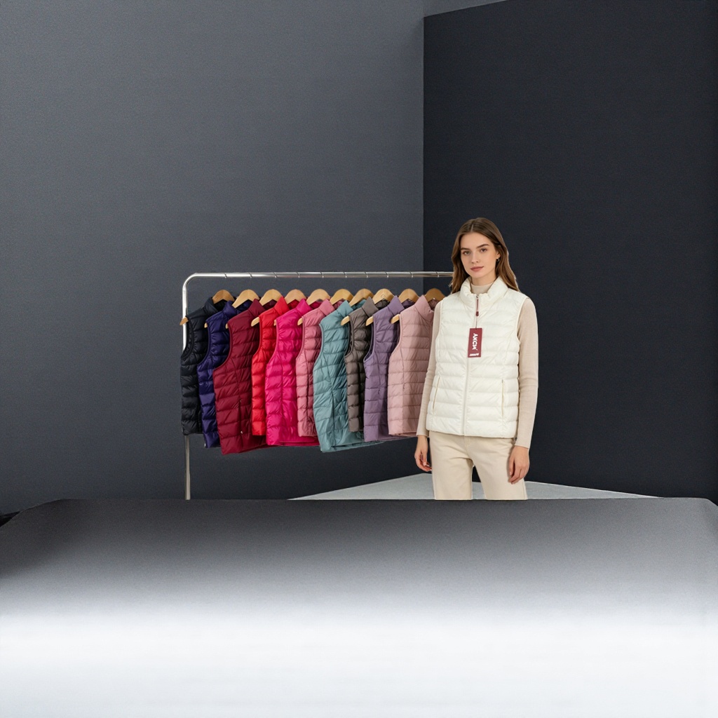 A light, warm and windproof 50-down jacket for women Specification image